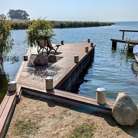 Charming Attic Retreat, Usedom *