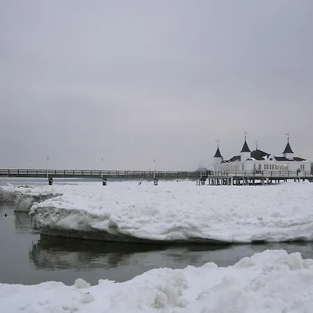 아파트 Charming Attic Retreat, Usedom